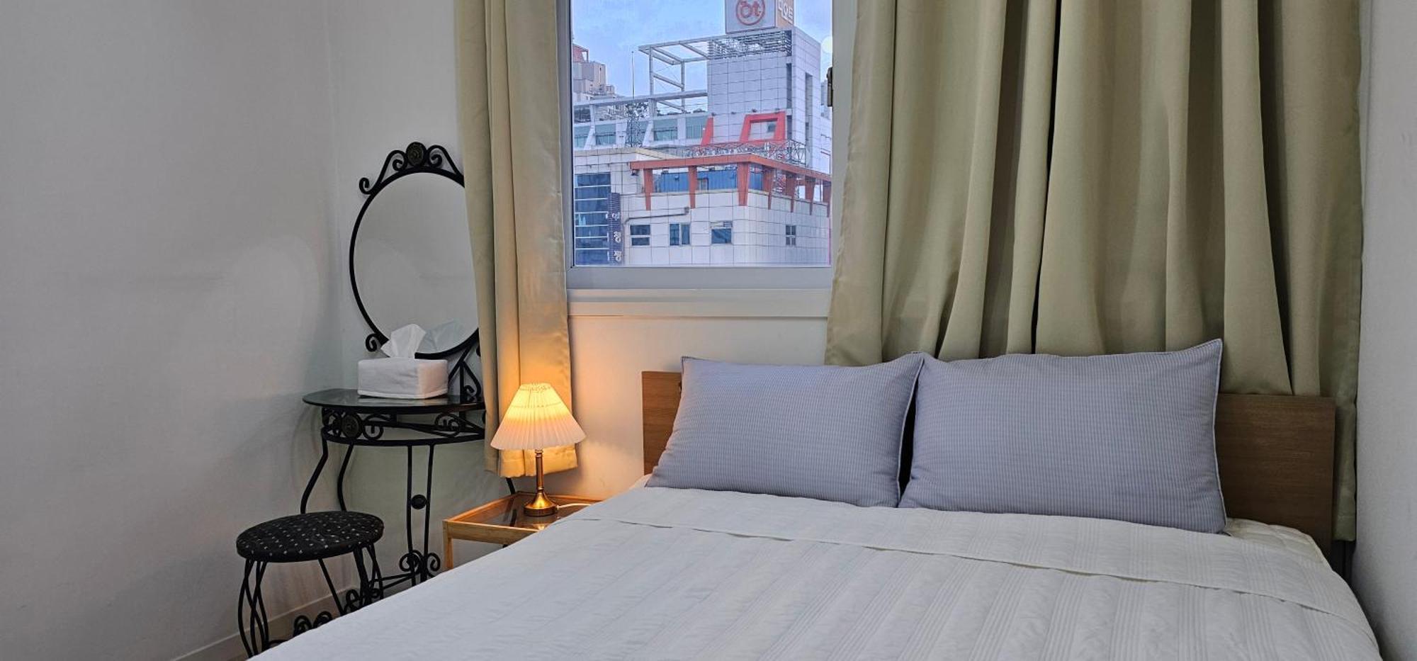 Apartment Blue *
